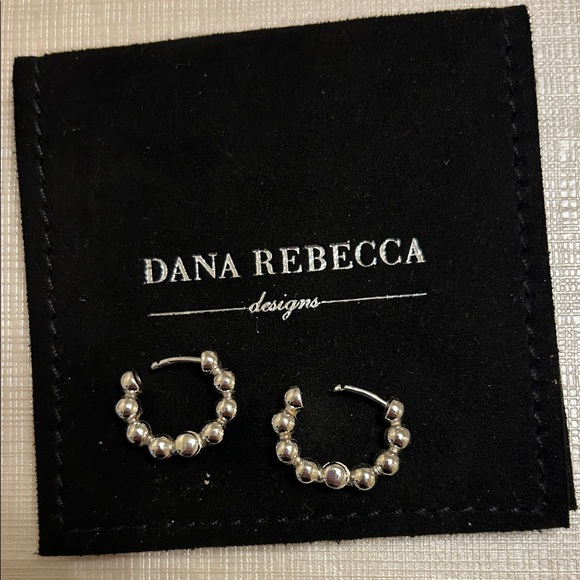 Dana Rebecca poppy Rae pebble white gold Hoop Earrings - Picture 4 of 5